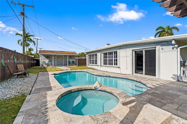 9500 Caribbean Blvd, Cutler Bay, FL 33189