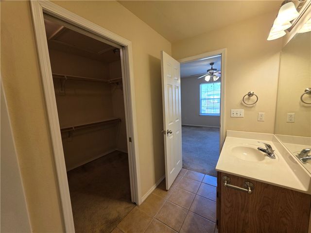 1459 Junction Street 5, Fayetteville, AR 72701