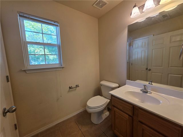1459 Junction Street 5, Fayetteville, AR 72701