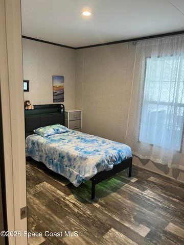 194 Holiday Park Boulevard NE, Palm Bay, FL 32907