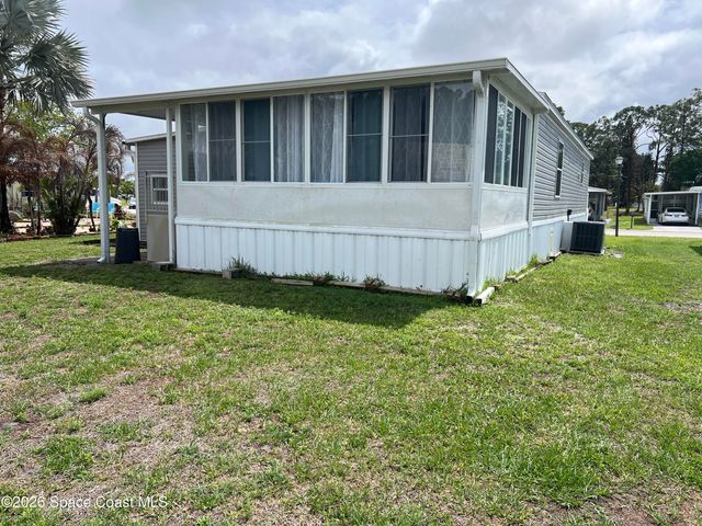 194 Holiday Park Boulevard NE, Palm Bay, FL 32907