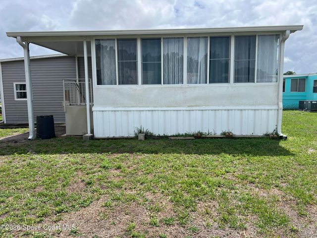 194 Holiday Park Boulevard NE, Palm Bay, FL 32907