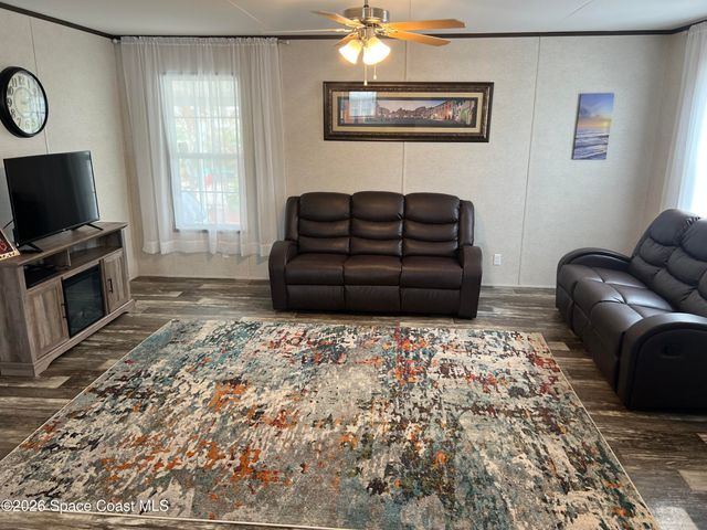 194 Holiday Park Boulevard NE, Palm Bay, FL 32907