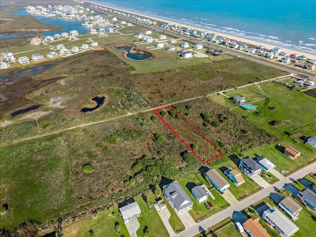 4114 Seabird Drive, Galveston, TX 77554