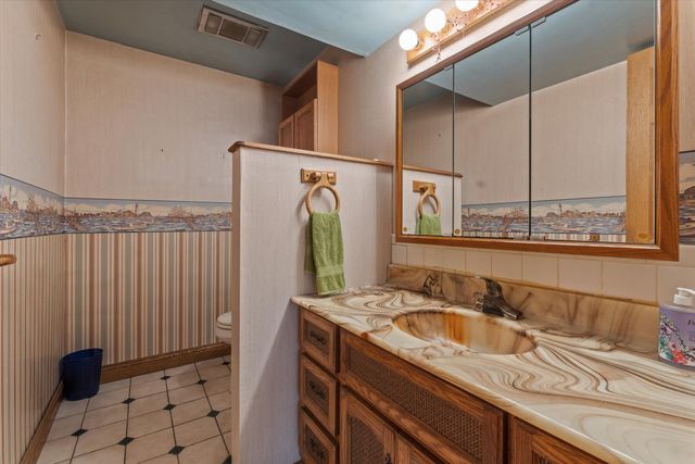 19466 U.S. 12, Edwardsburg, MI 49112