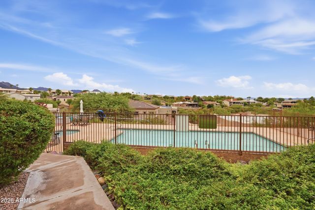 15834 E SUNFLOWER Drive 4, Fountain Hills, AZ 85268