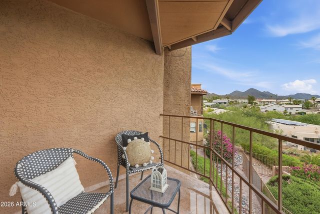 15834 E SUNFLOWER Drive 4, Fountain Hills, AZ 85268