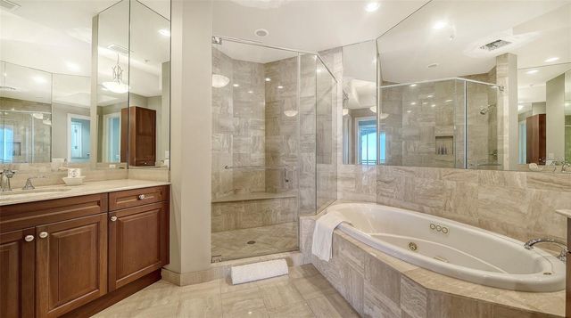 1300 BENJAMIN FRANKLIN DRIVE 1205 & 1206, Sarasota, FL 34236