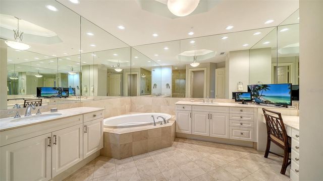 1300 BENJAMIN FRANKLIN DRIVE 1205 & 1206, Sarasota, FL 34236