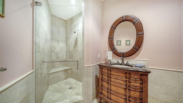 1300 BENJAMIN FRANKLIN DRIVE 1205 & 1206, Sarasota, FL 34236
