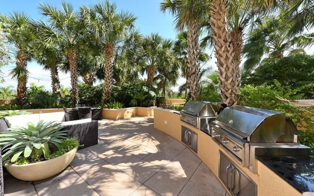 1300 BENJAMIN FRANKLIN DRIVE 1205 & 1206, Sarasota, FL 34236