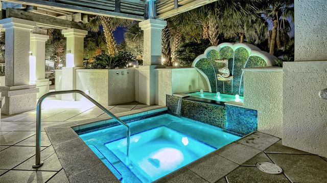 1300 BENJAMIN FRANKLIN DRIVE 1205 & 1206, Sarasota, FL 34236