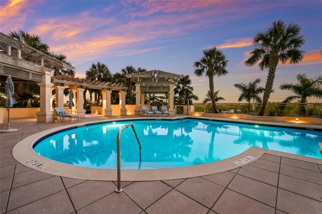1300 BENJAMIN FRANKLIN DRIVE 1205 & 1206, Sarasota, FL 34236