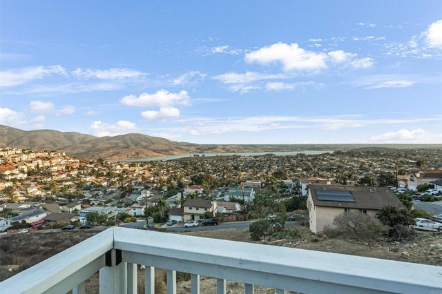 1421 Maria Avenue, Spring Valley, CA 91977