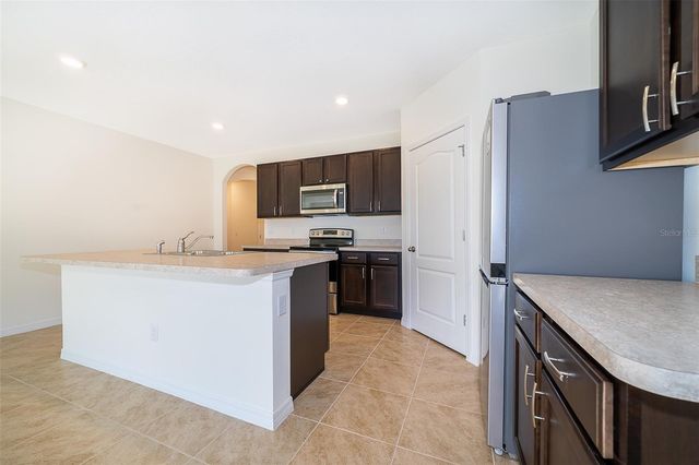 1391 FOX SQUIRREL DRIVE, Davenport, FL 33897