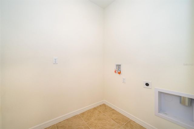 1391 FOX SQUIRREL DRIVE, Davenport, FL 33897