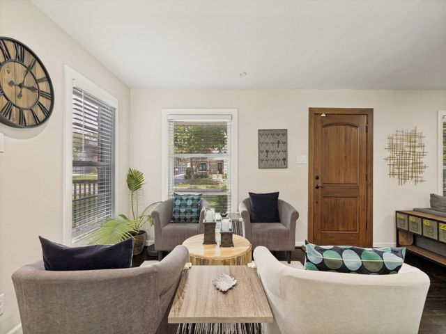 9967 Coppedge Lane, Dallas, TX 75220