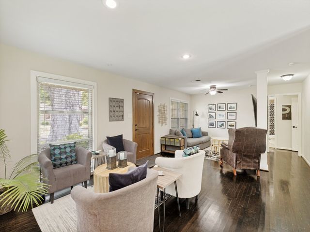 9967 Coppedge Lane, Dallas, TX 75220