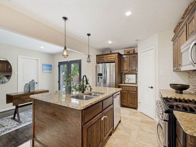 9967 Coppedge Lane, Dallas, TX 75220