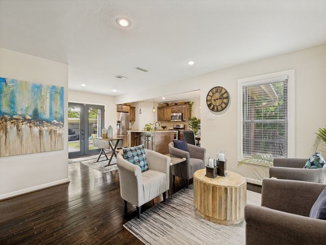 9967 Coppedge Lane, Dallas, TX 75220