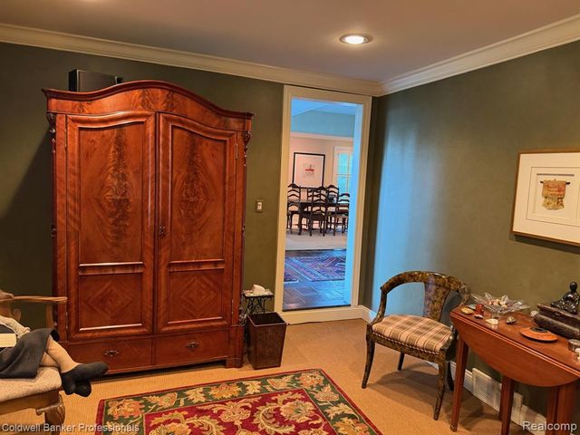31925 Olde Franklin Drive, Farmington Hills, MI 48334