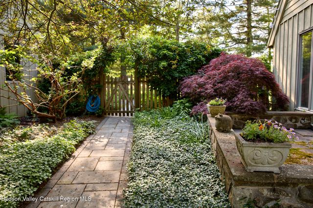 96 Plains Road, New Paltz, NY 12561