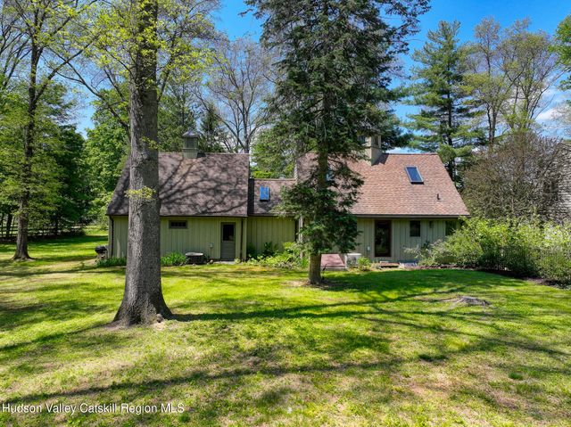 96 Plains Road, New Paltz, NY 12561