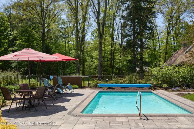 96 Plains Road, New Paltz, NY 12561
