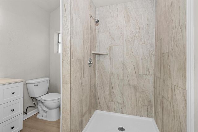 15225 Woodforest Boulevard, Channelview, TX 77530