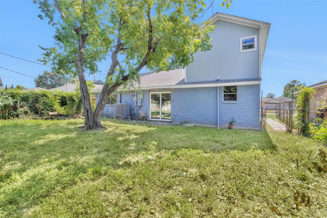 15225 Woodforest Boulevard, Channelview, TX 77530