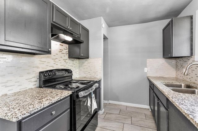 15225 Woodforest Boulevard, Channelview, TX 77530