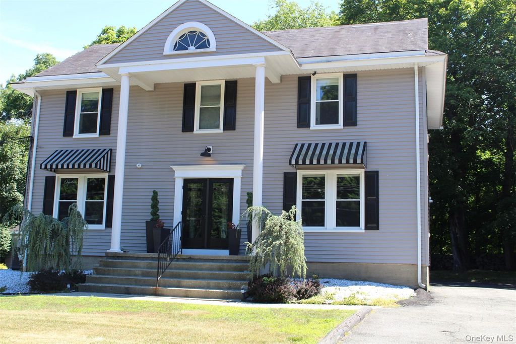 2229 Crompond road, Cortlandt Manor, NY 10567