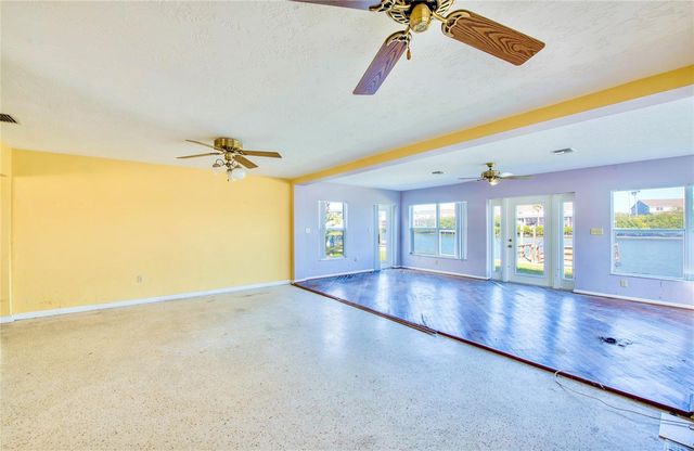 322 LA HACIENDA DRIVE, Indian Rocks Beach, FL 33785