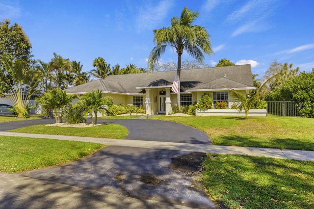 6861 SW 17th Street, Plantation, FL 33317