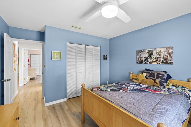 6861 SW 17th Street, Plantation, FL 33317