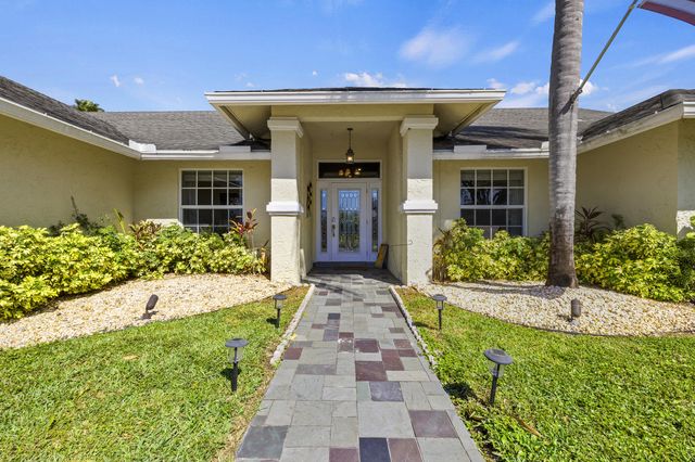 6861 SW 17th Street, Plantation, FL 33317