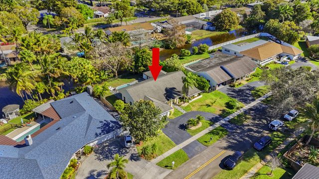 6861 SW 17th Street, Plantation, FL 33317