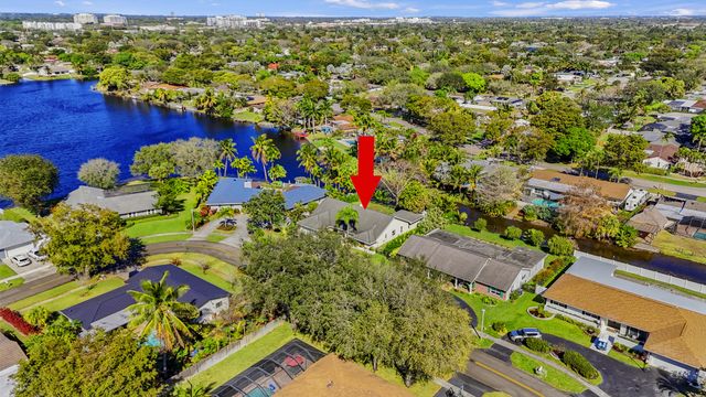 6861 SW 17th Street, Plantation, FL 33317