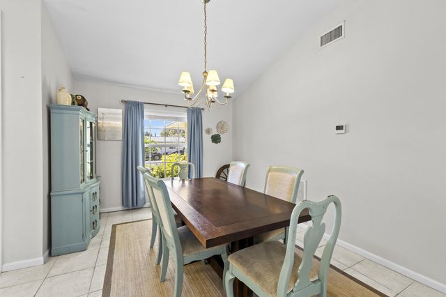 6861 SW 17th Street, Plantation, FL 33317