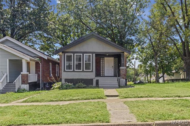 6538 Julian Avenue, St Louis, MO 63133