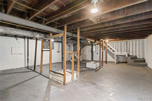 6538 Julian Avenue, St Louis, MO 63133