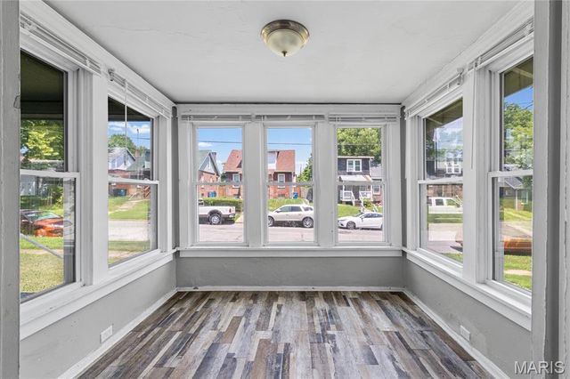 6538 Julian Avenue, St Louis, MO 63133