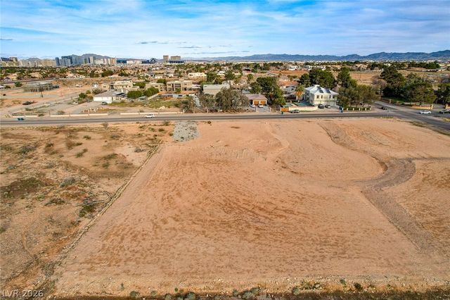 South Torrey Pines Dr, Las Vegas, NV 89113