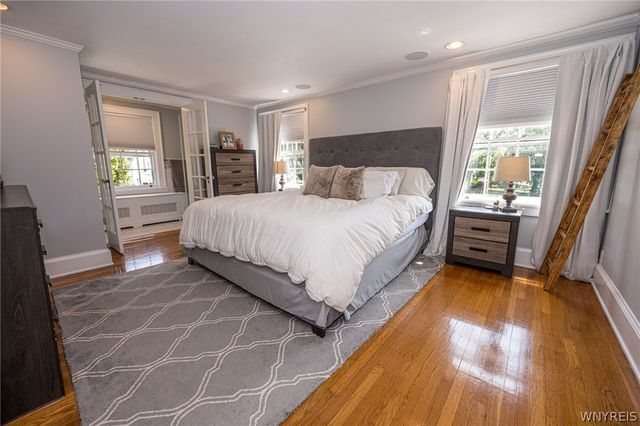 8 North Drive, Buffalo, NY 14216