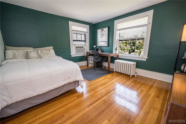 8 North Drive, Buffalo, NY 14216