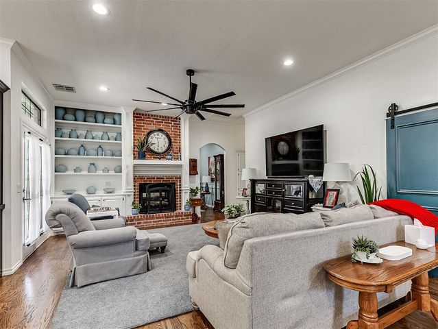 1129 Pinehurst Drive, Norman, OK 73072