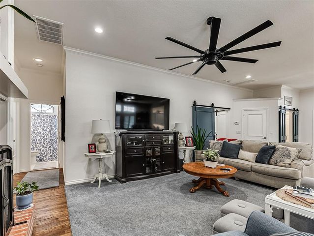 1129 Pinehurst Drive, Norman, OK 73072