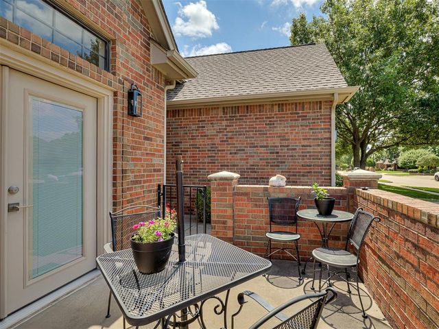 1129 Pinehurst Drive, Norman, OK 73072
