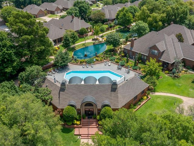 1129 Pinehurst Drive, Norman, OK 73072
