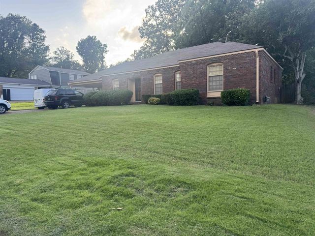 5237 JORDAN DR, Memphis, TN 38116